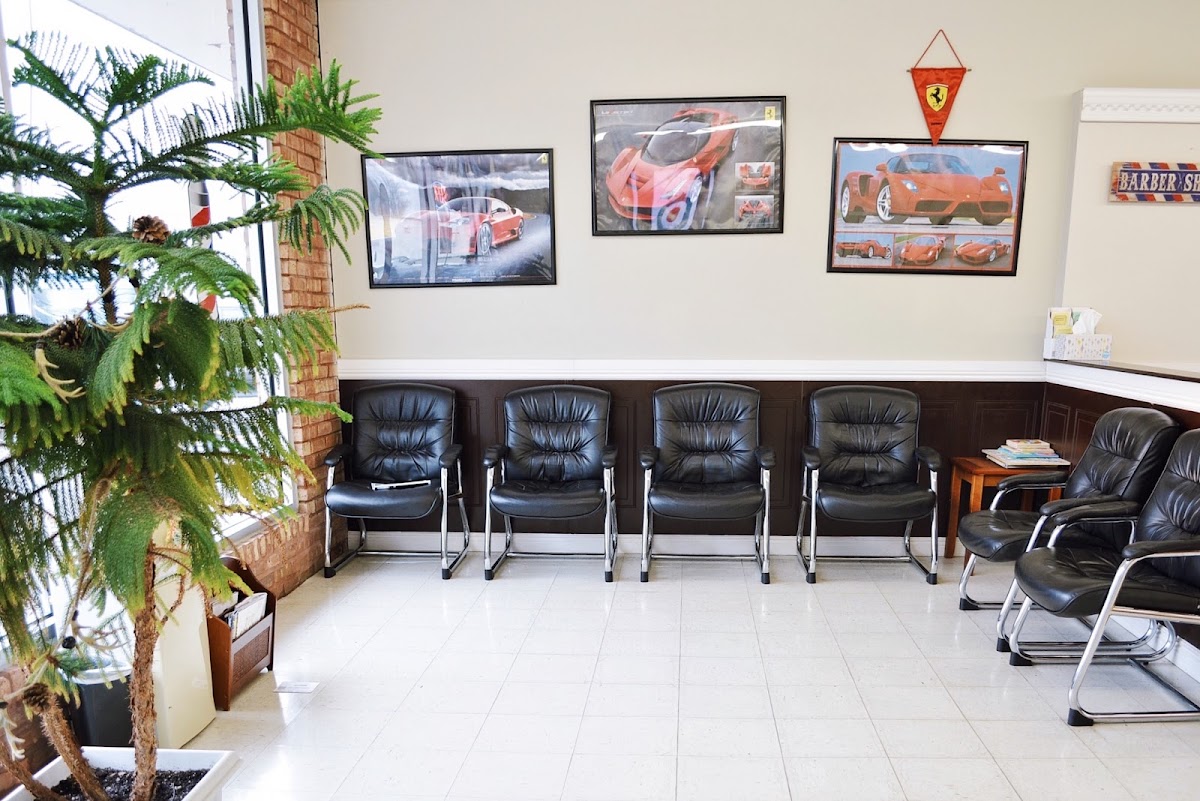 Roselle Barber Shop - Photo 3
