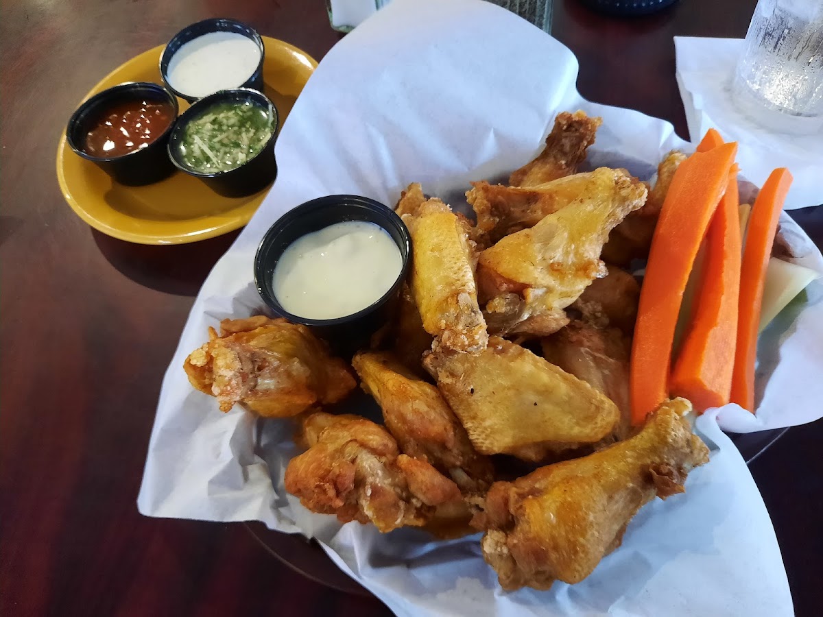Westwind Bar and Grill - Photo 5