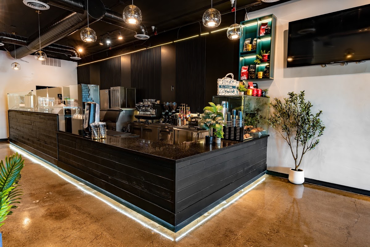 Em Coffee House