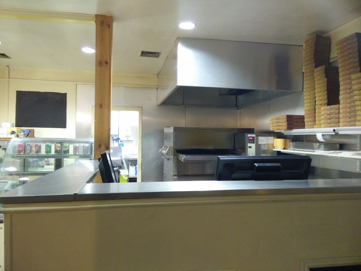 Bici's Pizza - Photo 3
