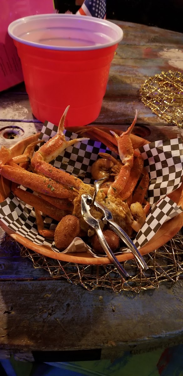 Joie's Cajun Restaurant - Photo 5