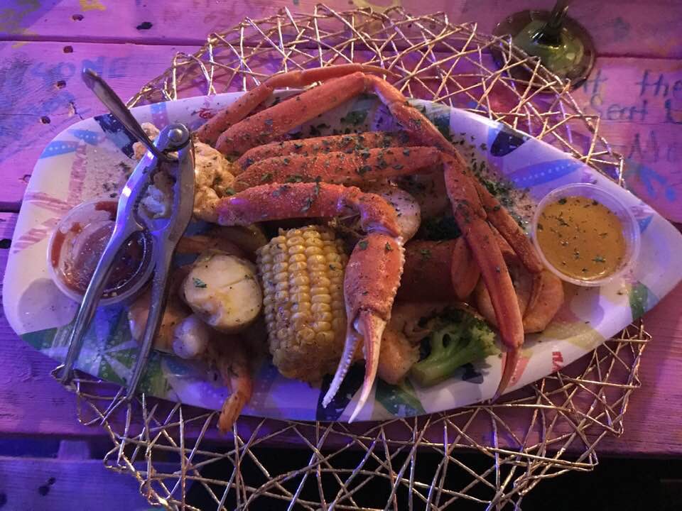 Joie's Cajun Restaurant - Photo 8