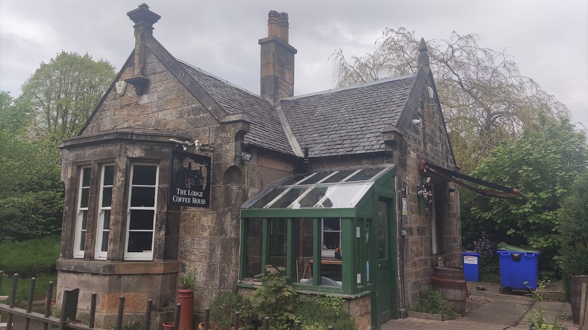 The Lodge Coffee House. - Photo 3
