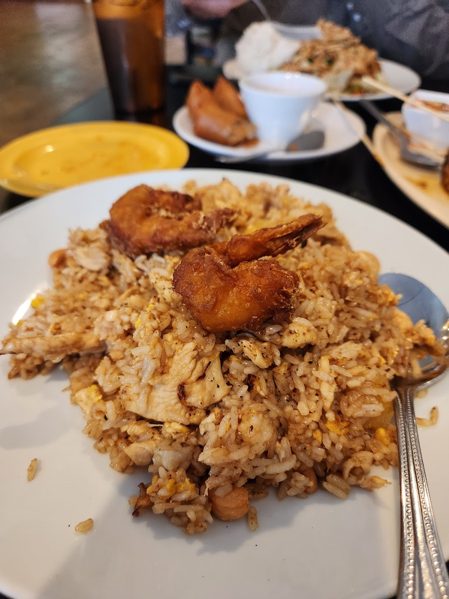 Sapz Thai Kitchen - Photo 7