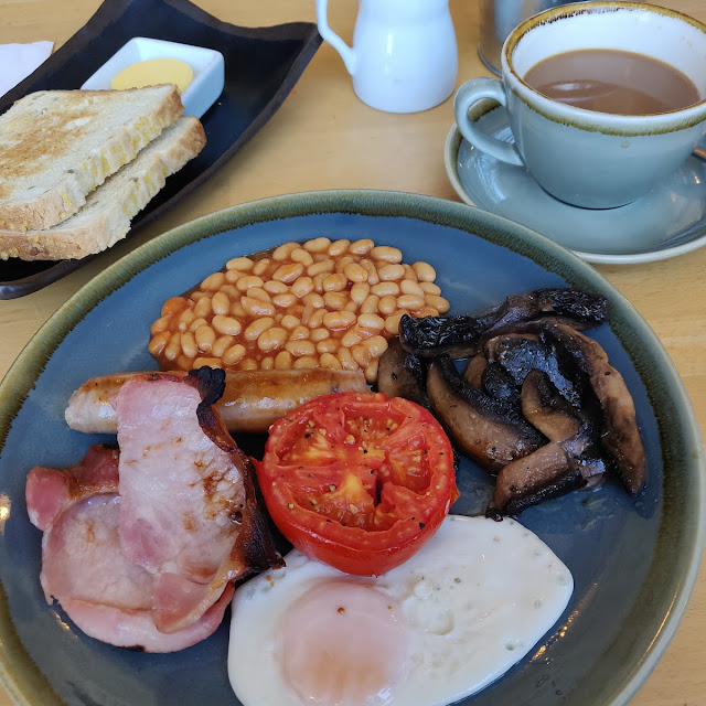 English Breakfast