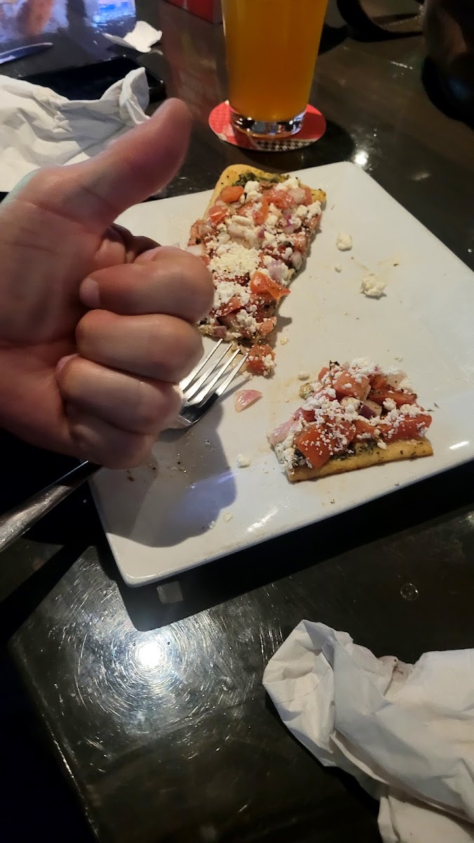 The Endzone Bar & Grill - Photo 7
