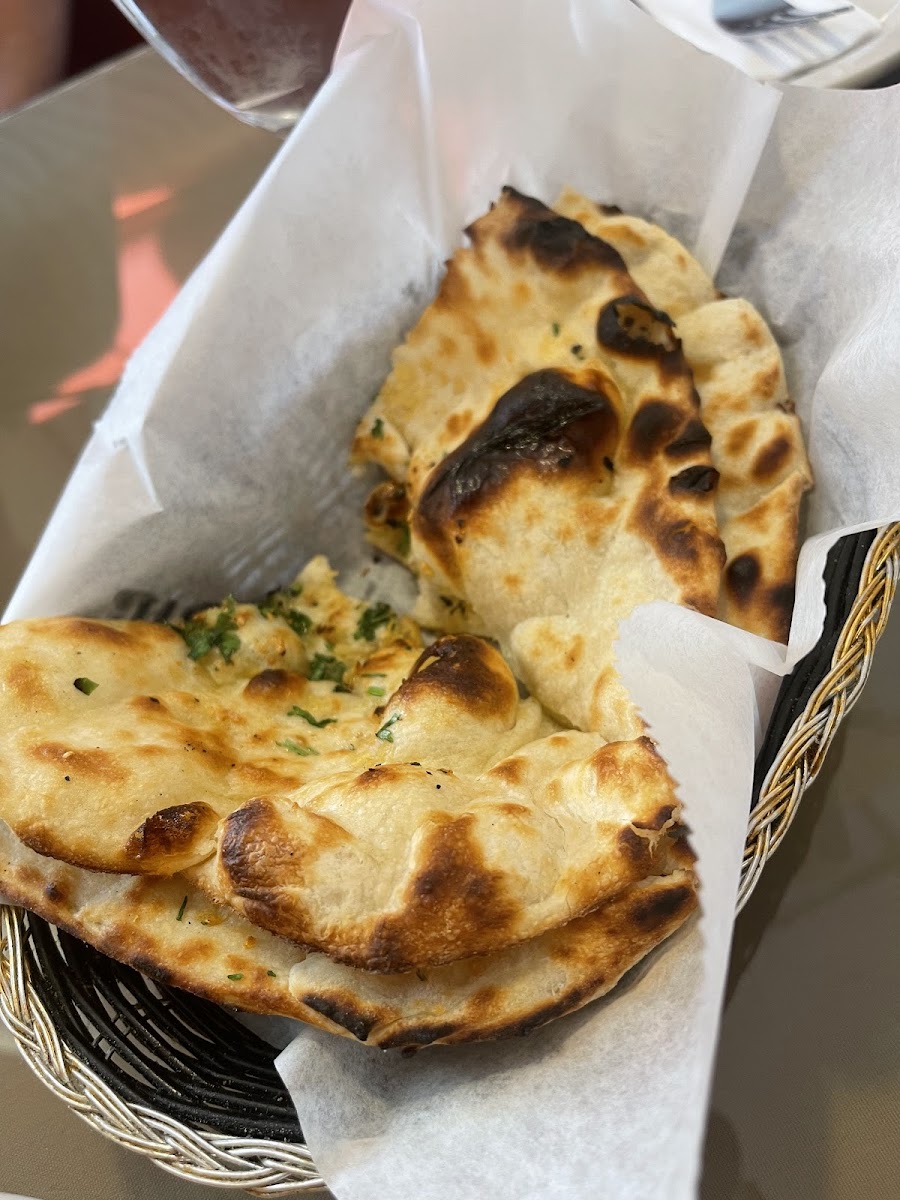 Bombay Curry And Grill - Photo 4