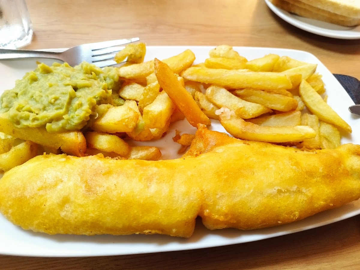 Barnacles Fish & Chips - Photo 4