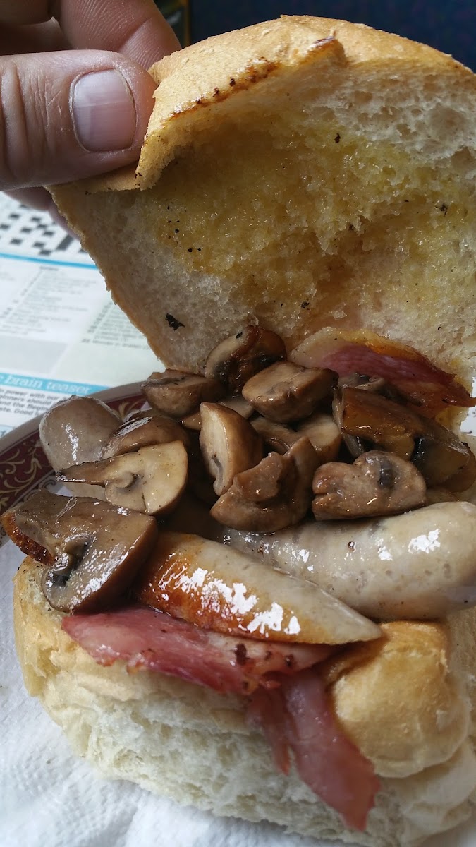 Donna's Harbour Cafe - Photo 2