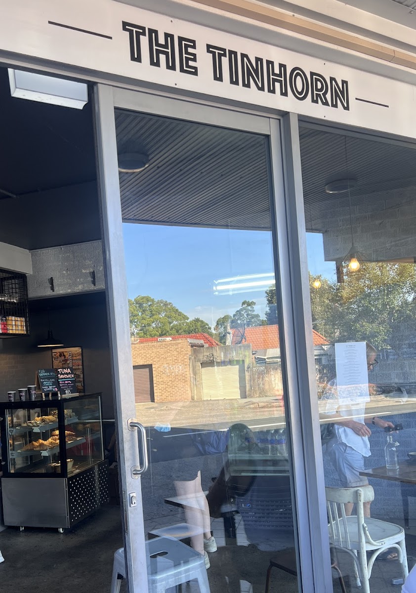 The Tinhorn Cafe - Photo 6