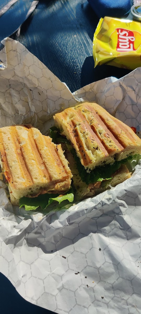Fratelli Espresso Food Truck - Photo 8