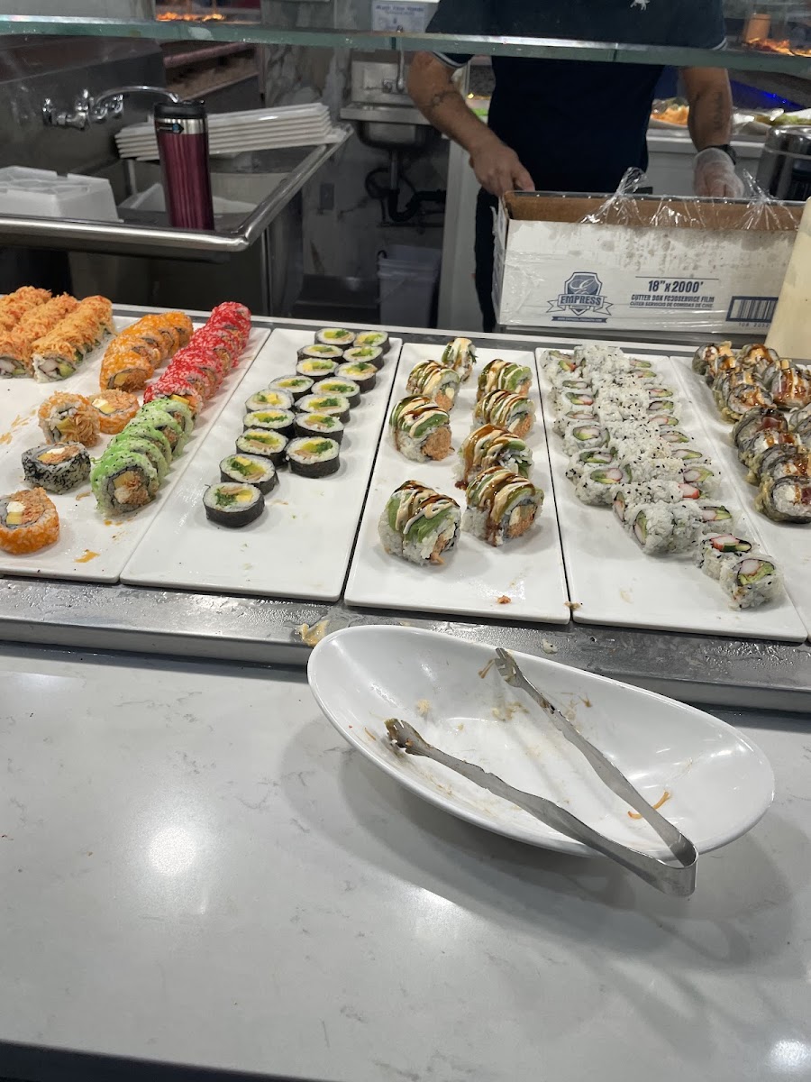 Yummy Buffet Grill and Sushi - Photo 8