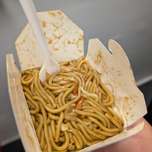 Chicken Lo Mein 鸡捞面
