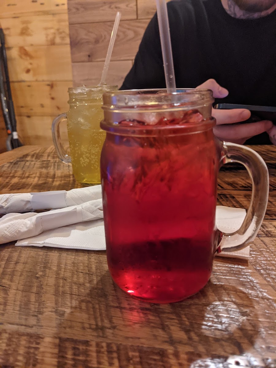 PJ's Burger Barn - Photo 9