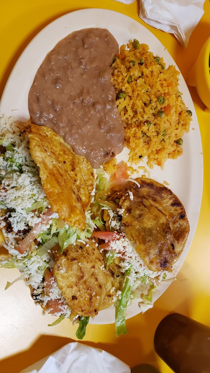 Carnitas La Michoacana - Photo 4