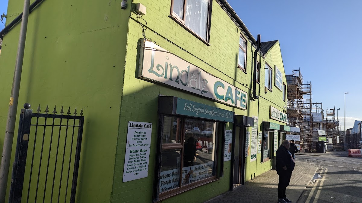 Lindale Cafe - Photo 3