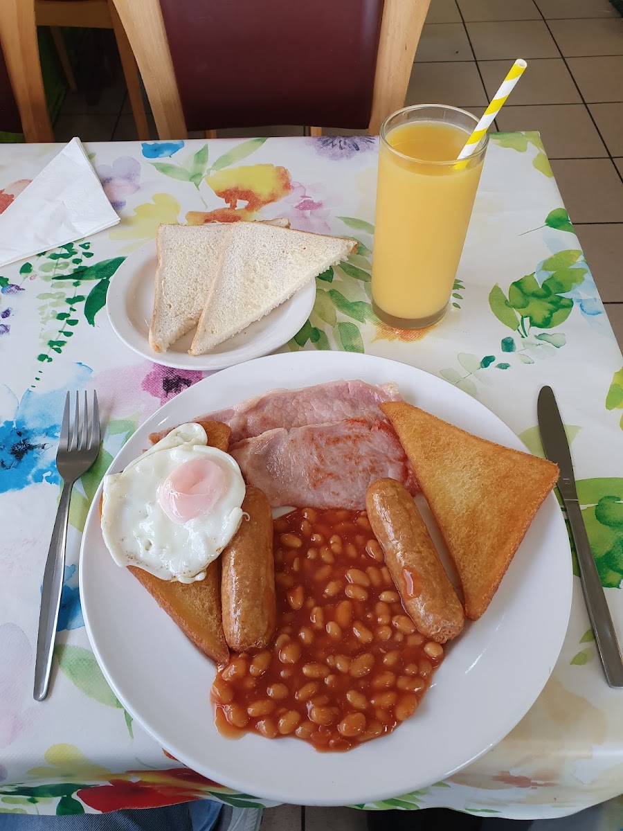 Lindale Cafe - Photo 4