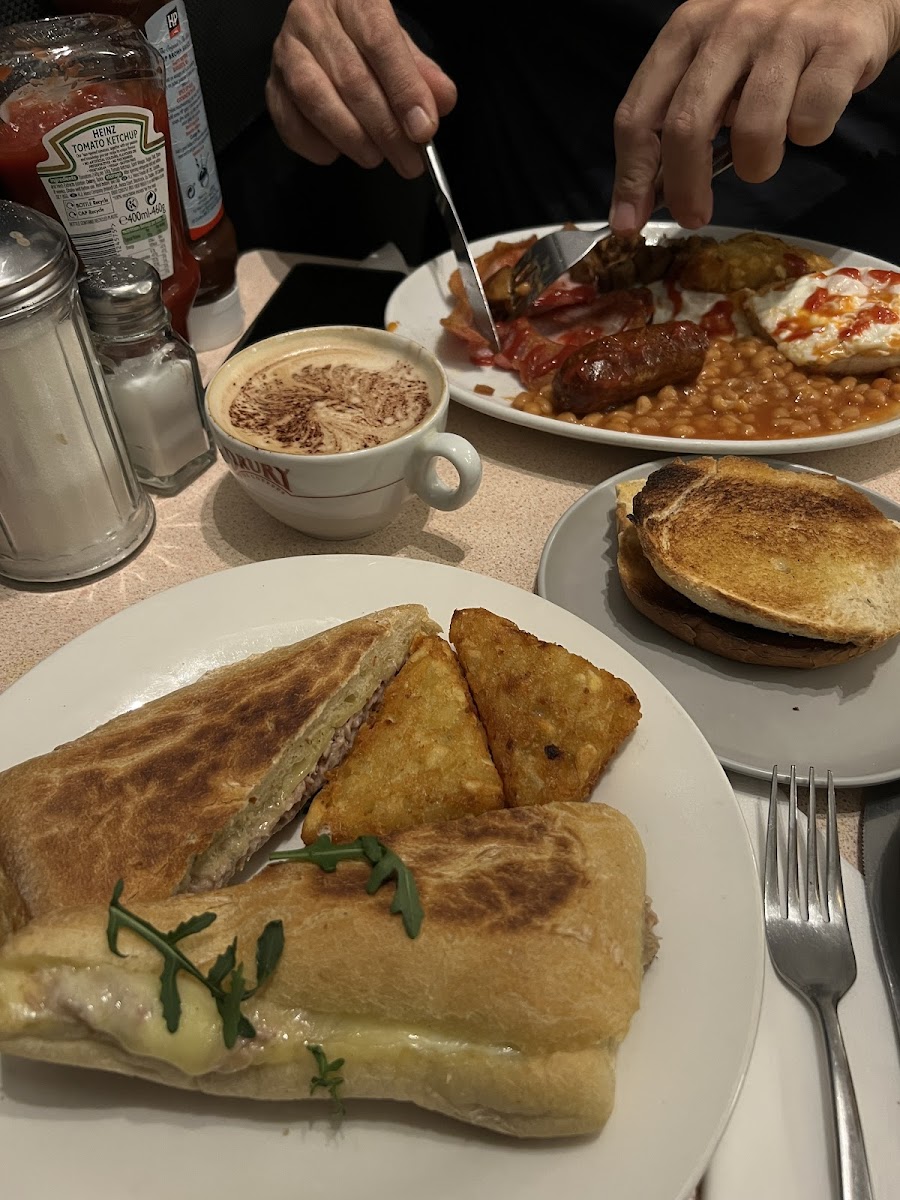 Little Portland cafe - Photo 8