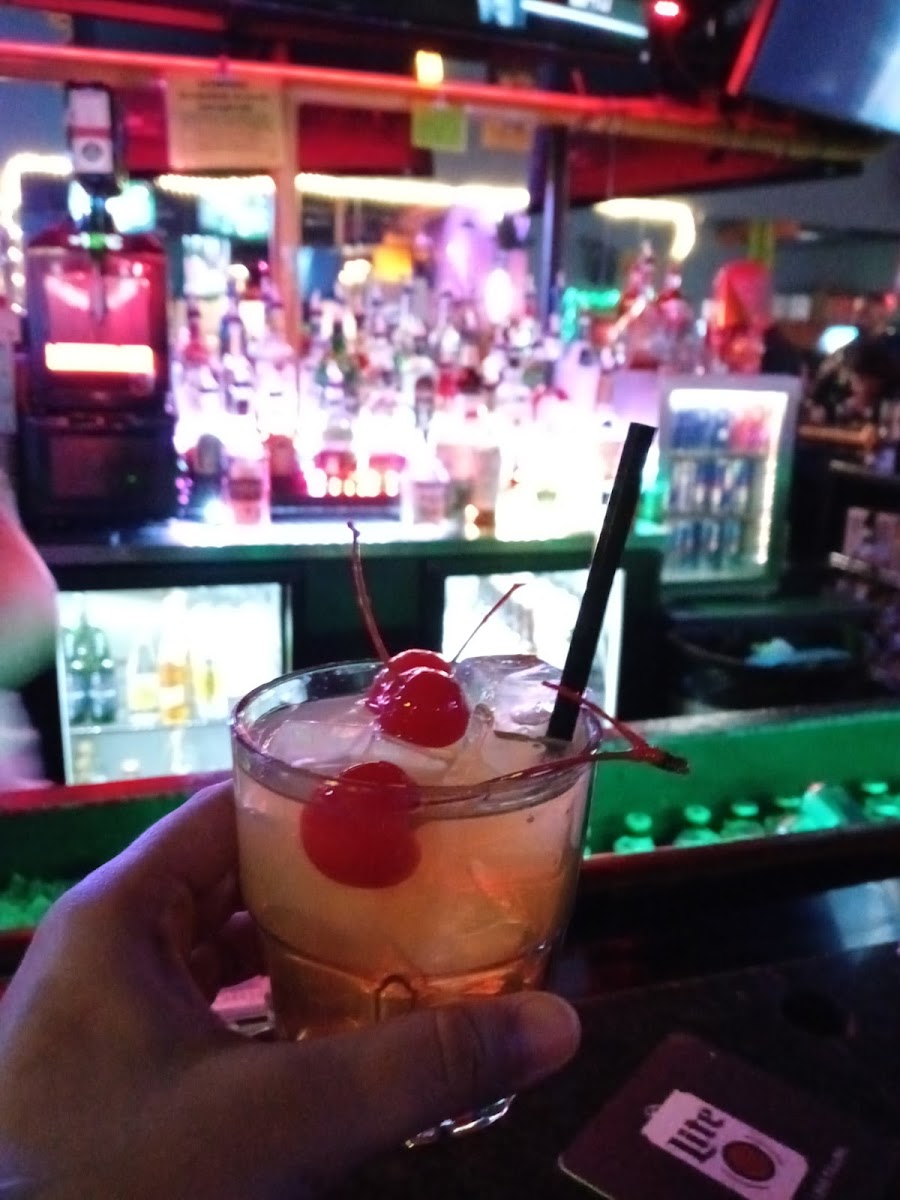 Al's Sports Bar - Photo 7