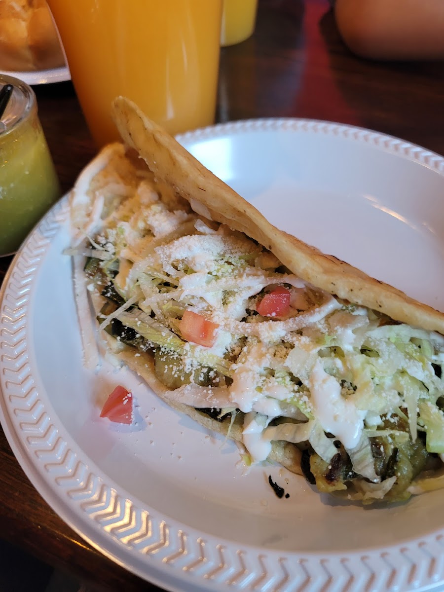 Don Lalo Restaurant - Photo 7