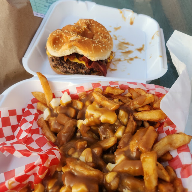 Poutine Bacon Cheeseburger