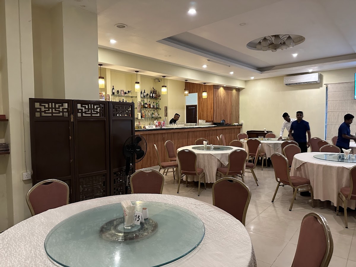 Xilaton Chinese Restaurant - Photo 4