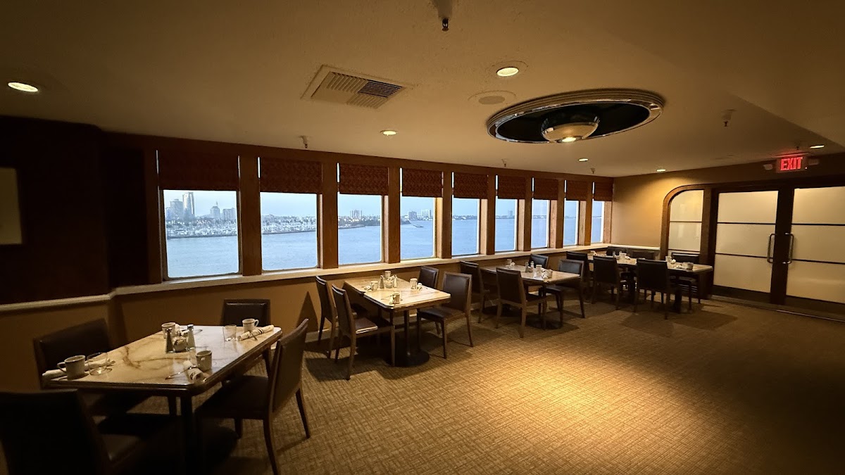 Promenade Cafe