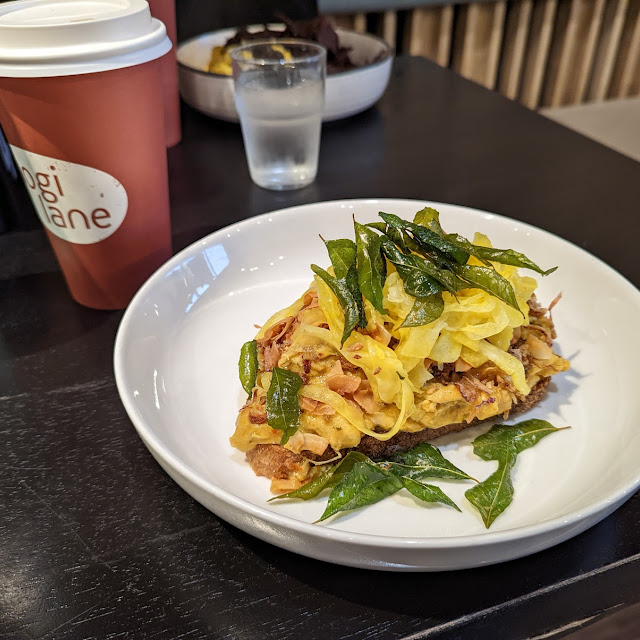 Chilli Scrambled Eggs