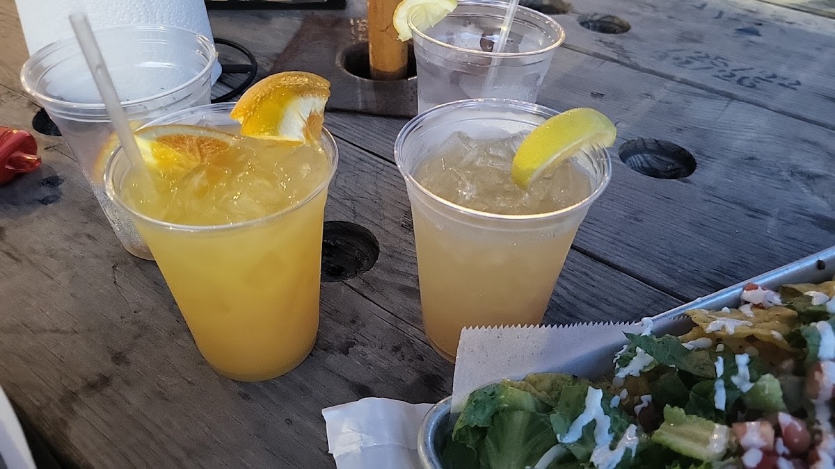Nauti K's Riverside Bar & Grill - Photo 9