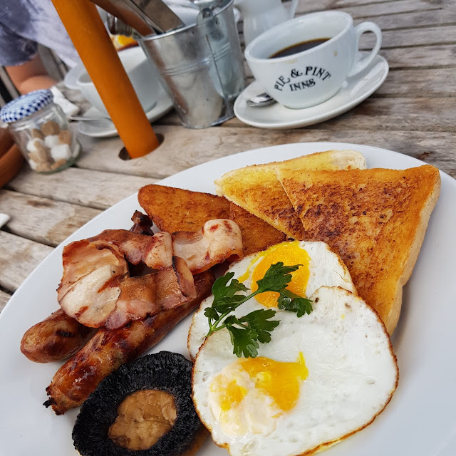 Full English Breakfast