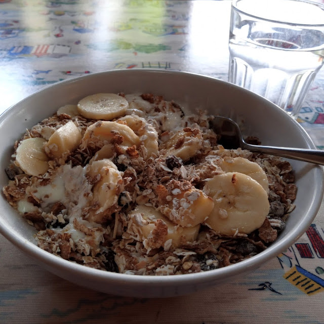 Banana & Muesli Organic Yogurt