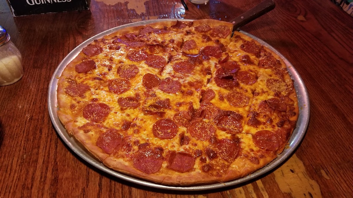 Otie's Tavern & Grill - Photo 8