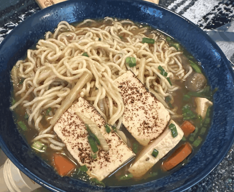 Susukino Ramen Bar - Photo 3