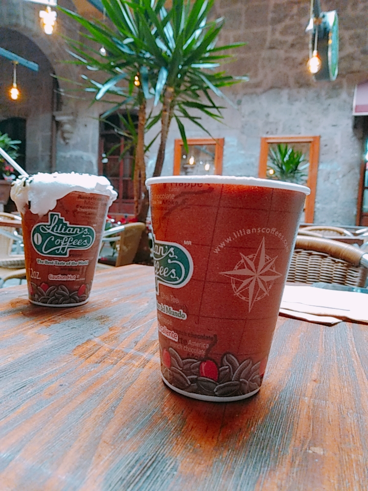 Lilian's Coffee - Photo 9