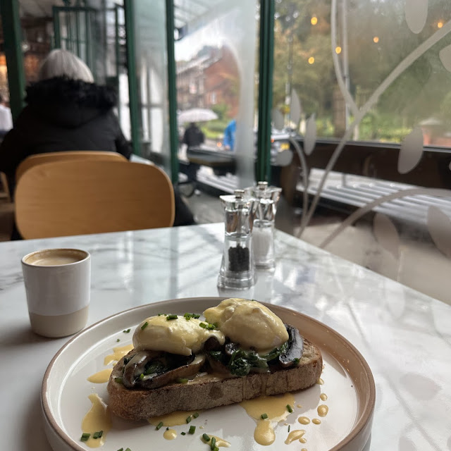 Eggs Florentine
