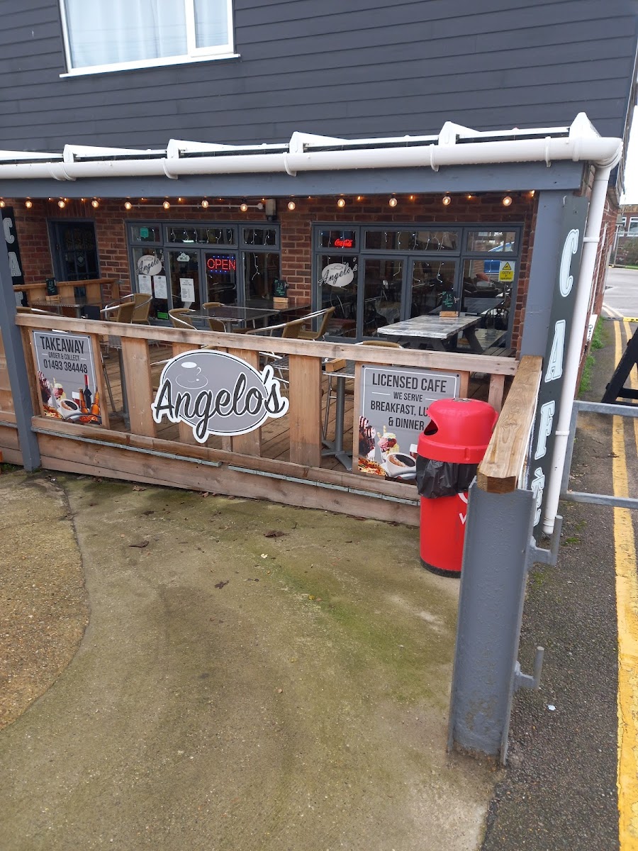 Angelo's Cafe - Photo 2
