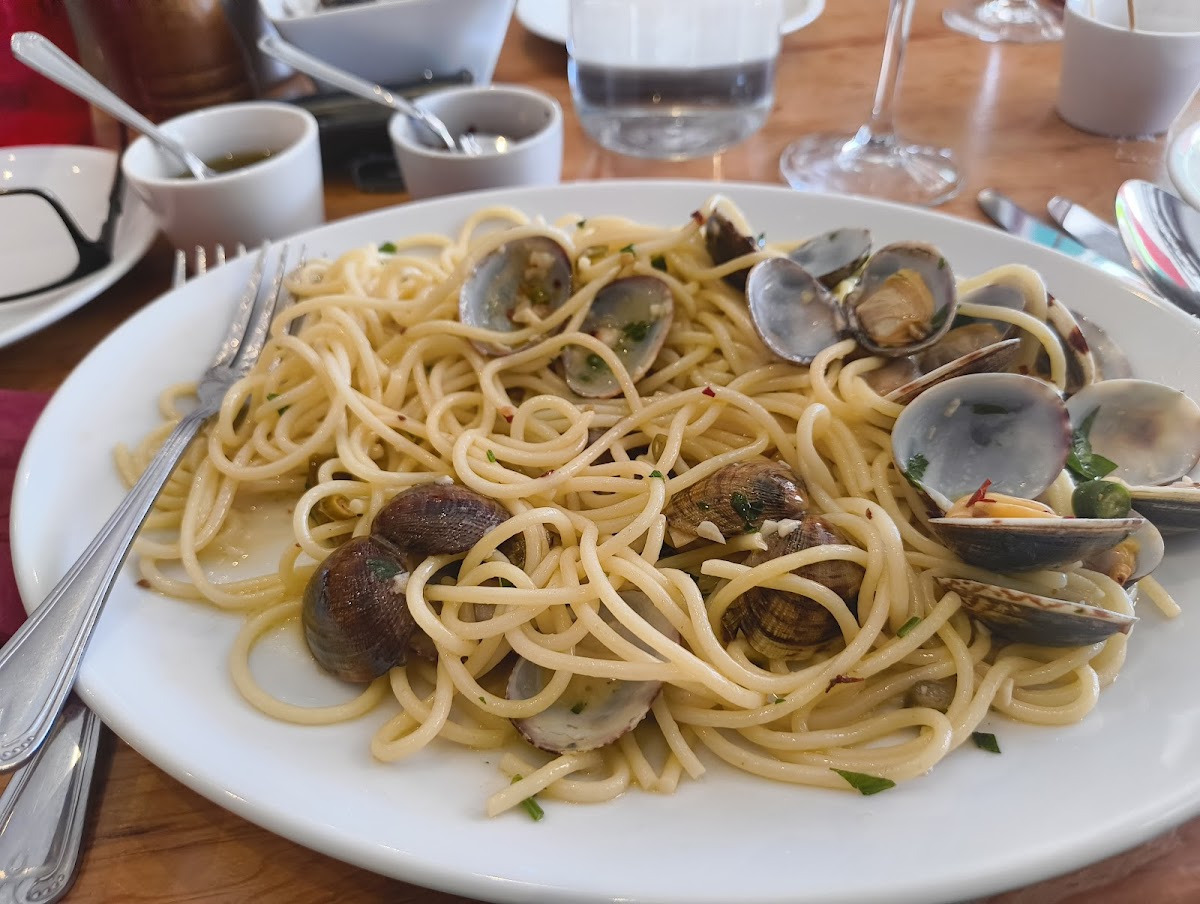 La Rosetta Restaurant - Photo 3
