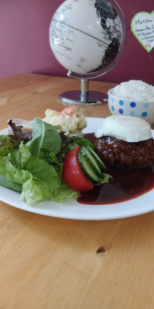 Japanese Bistro Kamome - Photo 4