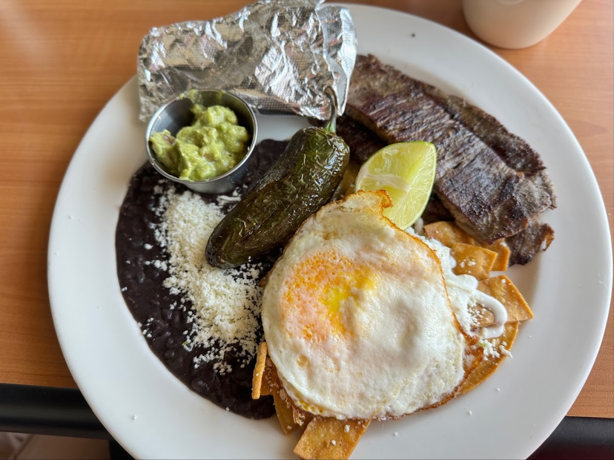 Buenos Dias Mexican Cuisine - Photo 3