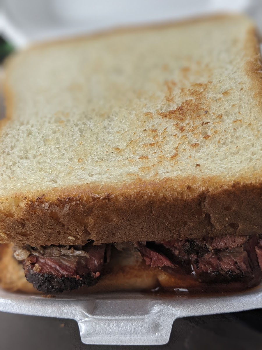 Slim's BBQ - Photo 5
