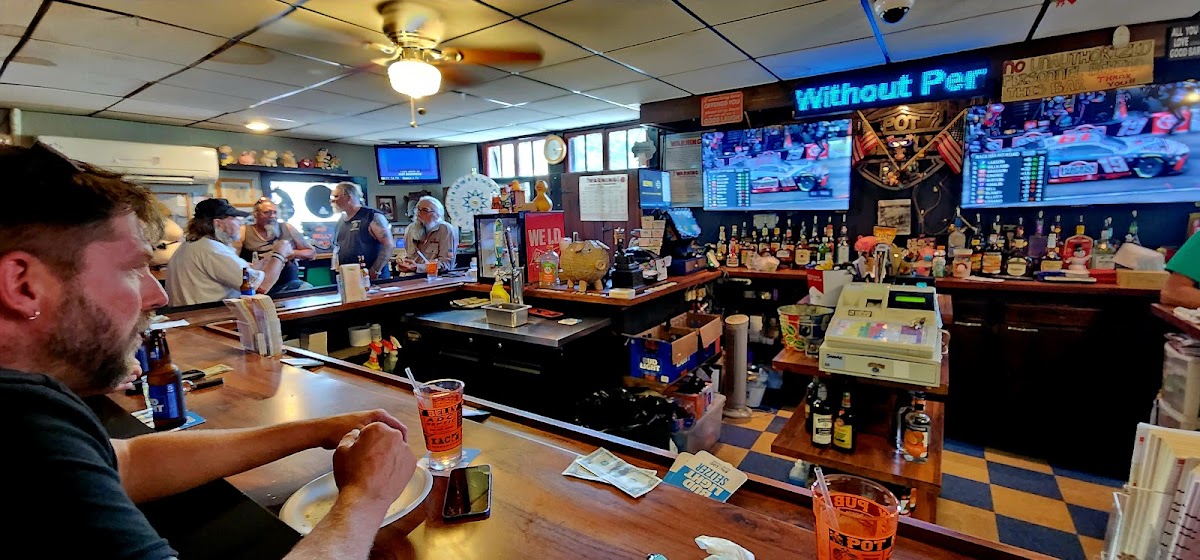 Pot Belly Pub