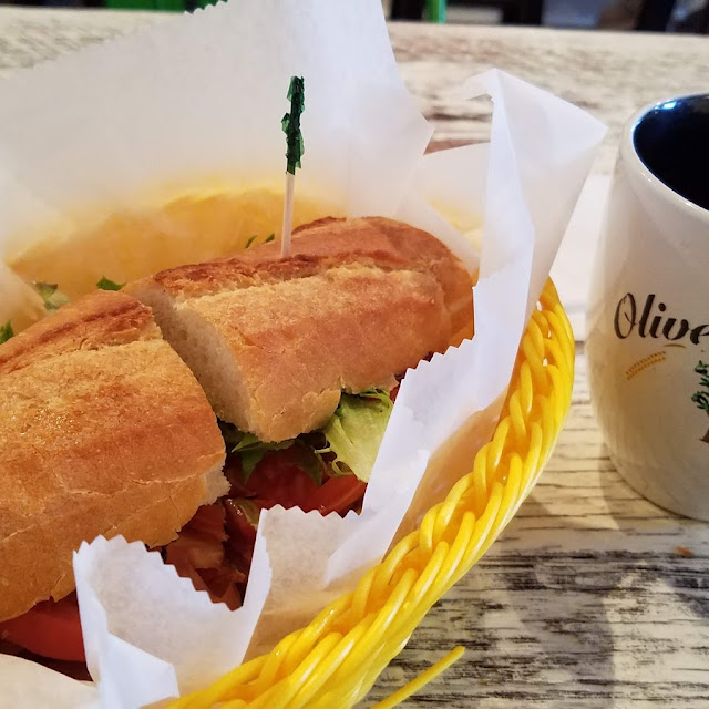 Smoked Salmon Sandwich