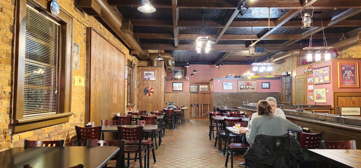 Depot Bar & Grill