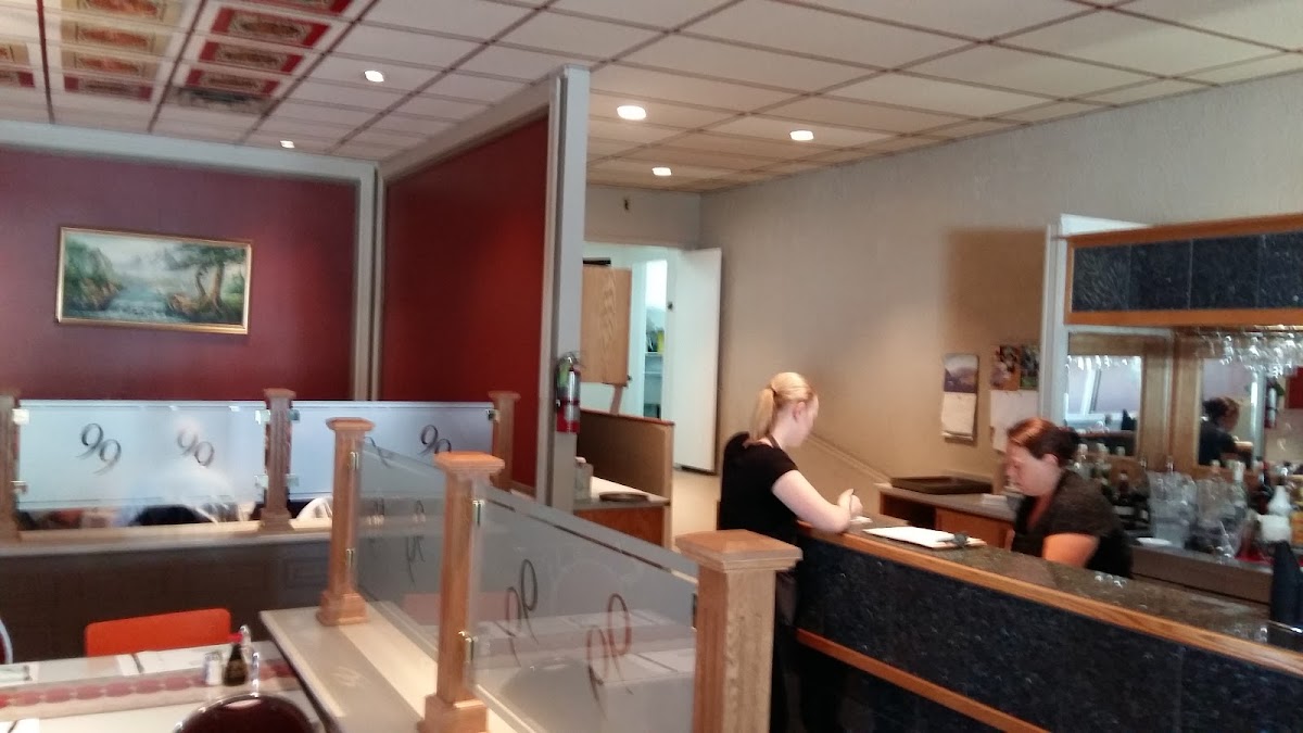 Restaurant 99