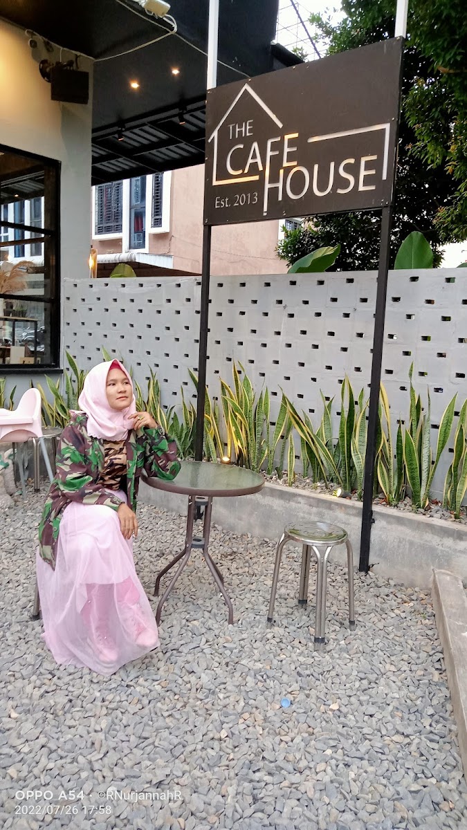 The Cafe House