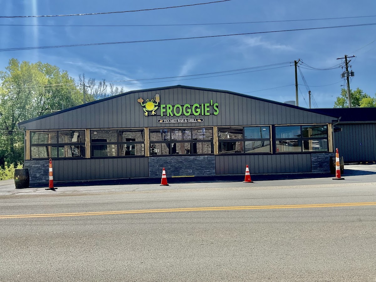 Froggie's Bar and Grill