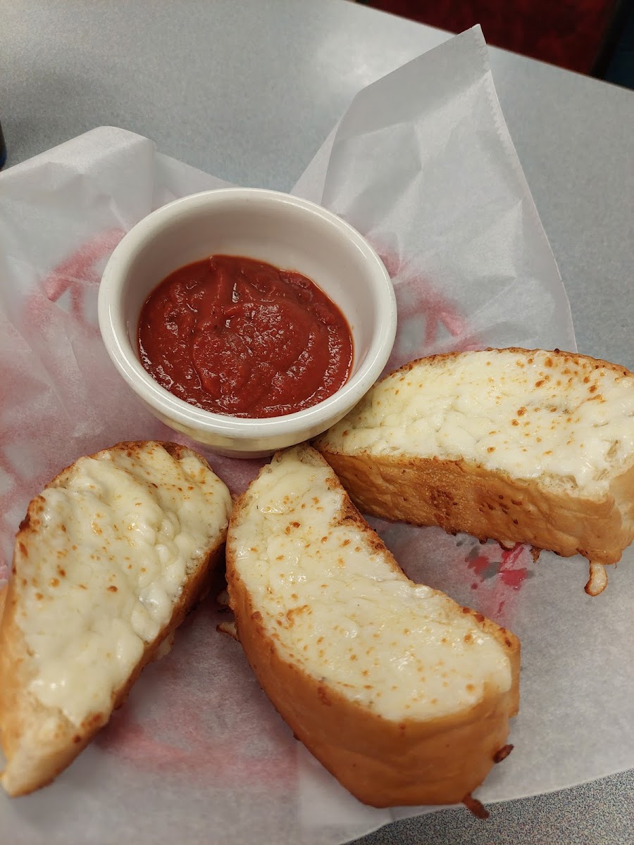 Dudley's Pizza & Sandwich Shop - Photo 7