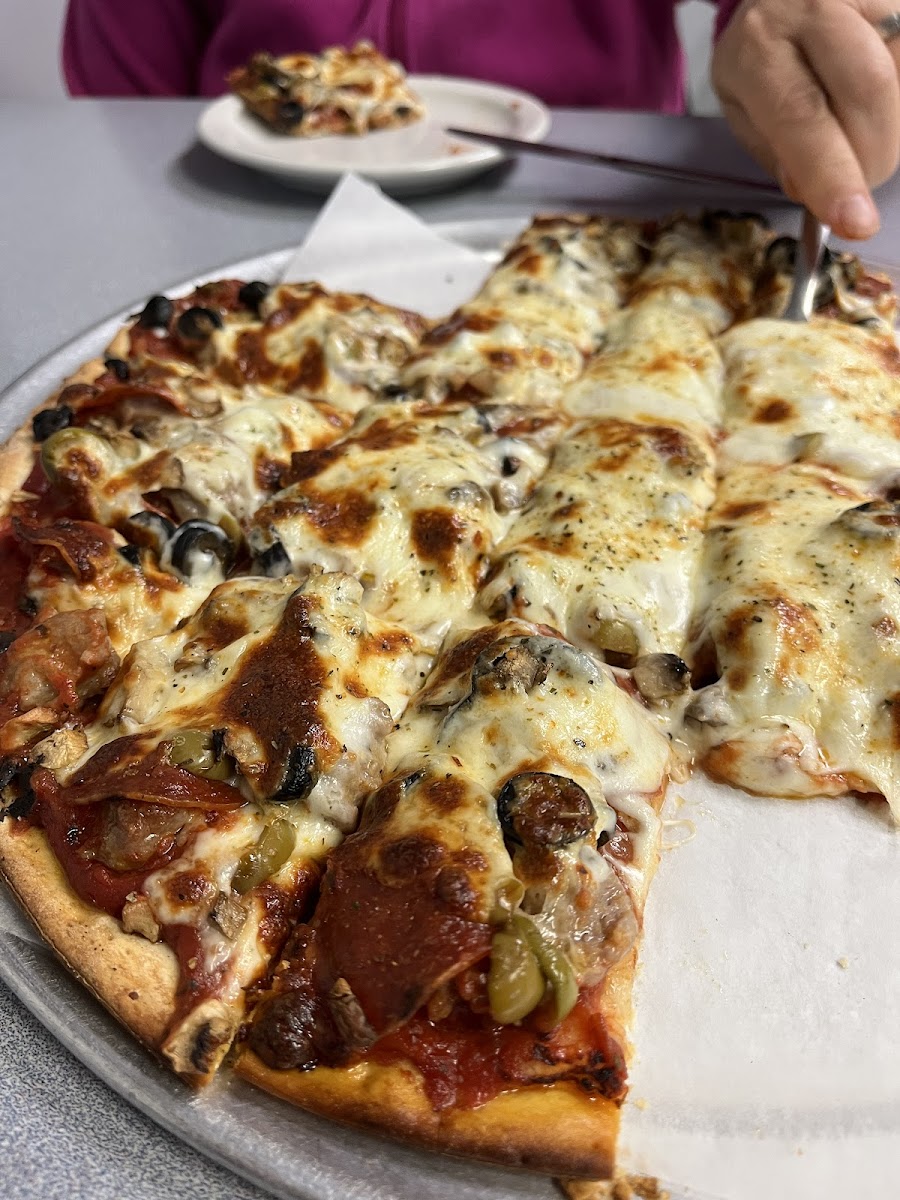 Dudley's Pizza & Sandwich Shop - Photo 8