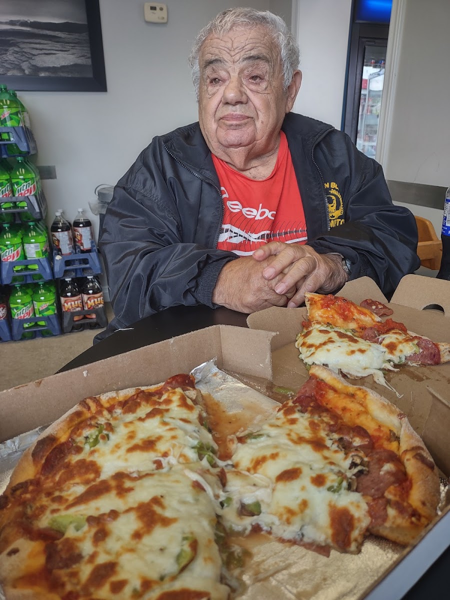 Prince Edward pizza - Photo 9