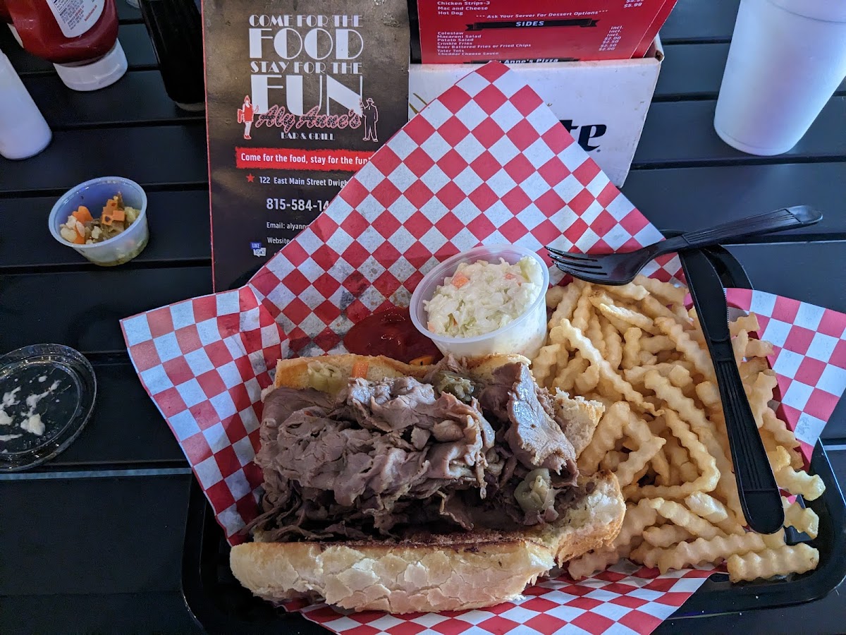 ALY ANNE'S Bar And Grill - Photo 5
